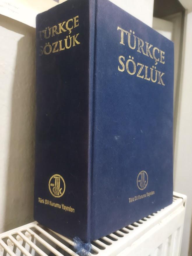 TÜRKÇE SÖZLÜK - 11. BASKI